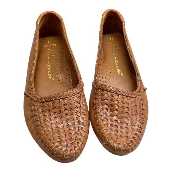 Sz 6B Brown Leather Weaved Pinwheels Flats Loafers - Picture 2 of 7